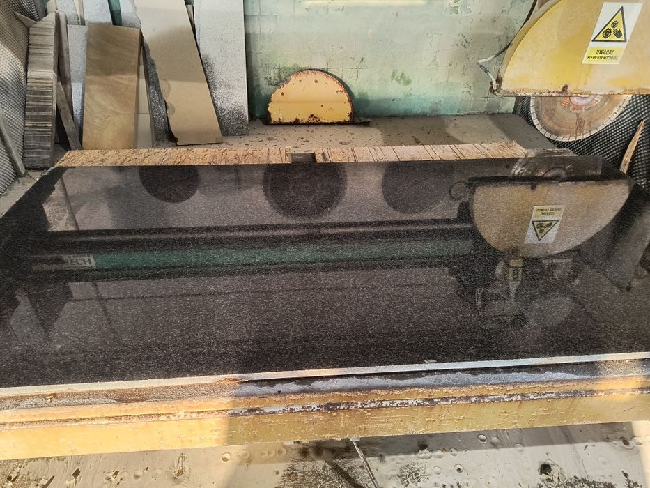 Parapety schody granitowe