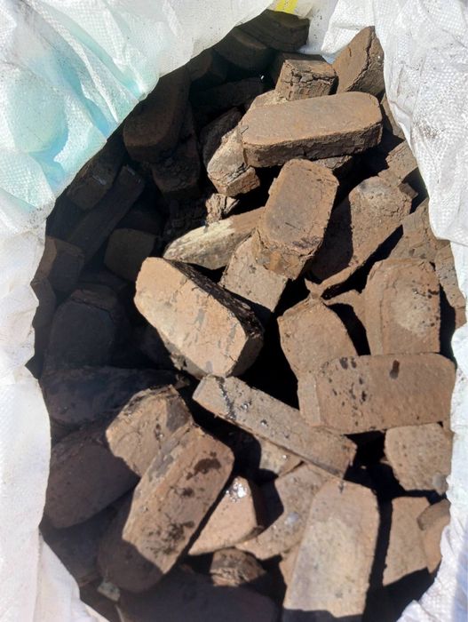 Торфбрикети для опалення .