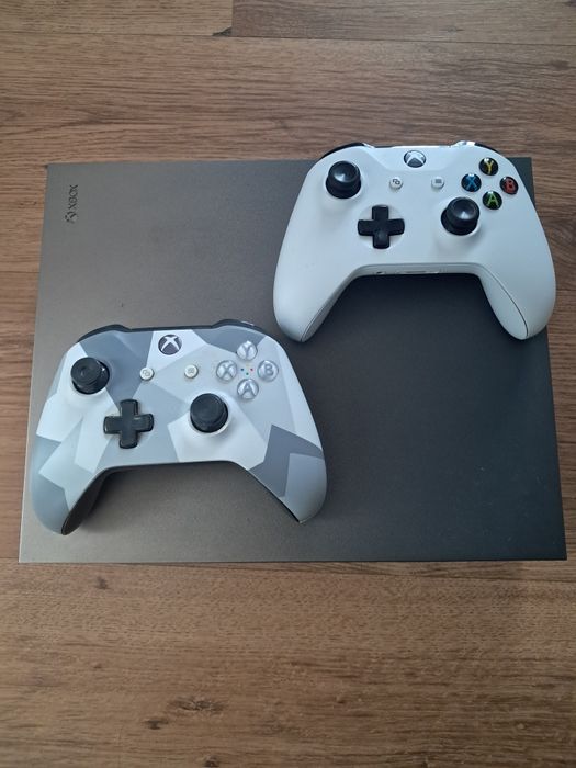 Xbox one x gold rush