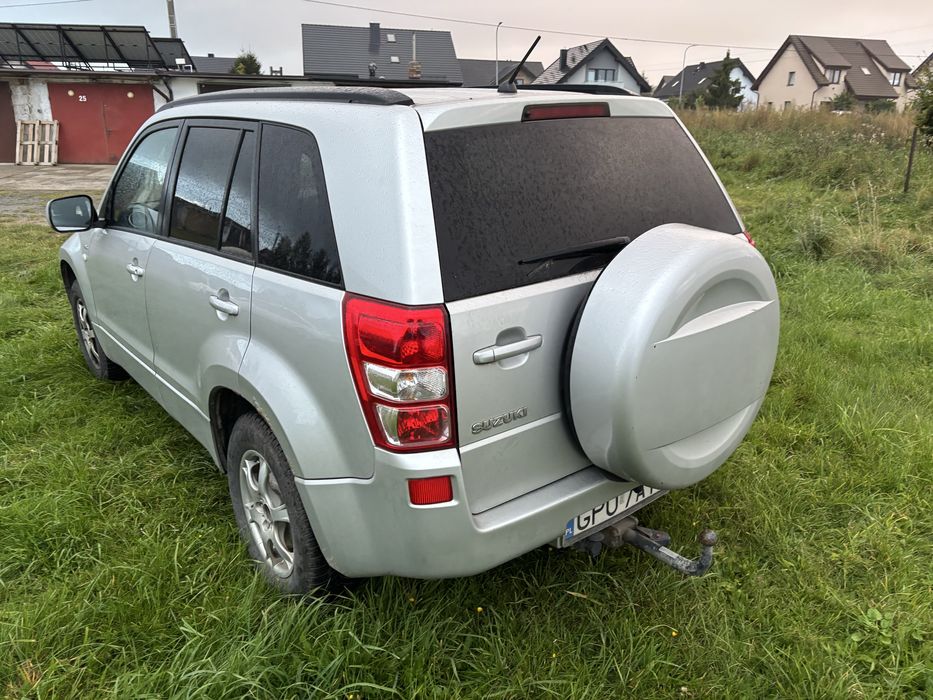 Suzuki Grand Vitara 1.9 DDiS – 4x4 – w ciągłej eksploatacji!