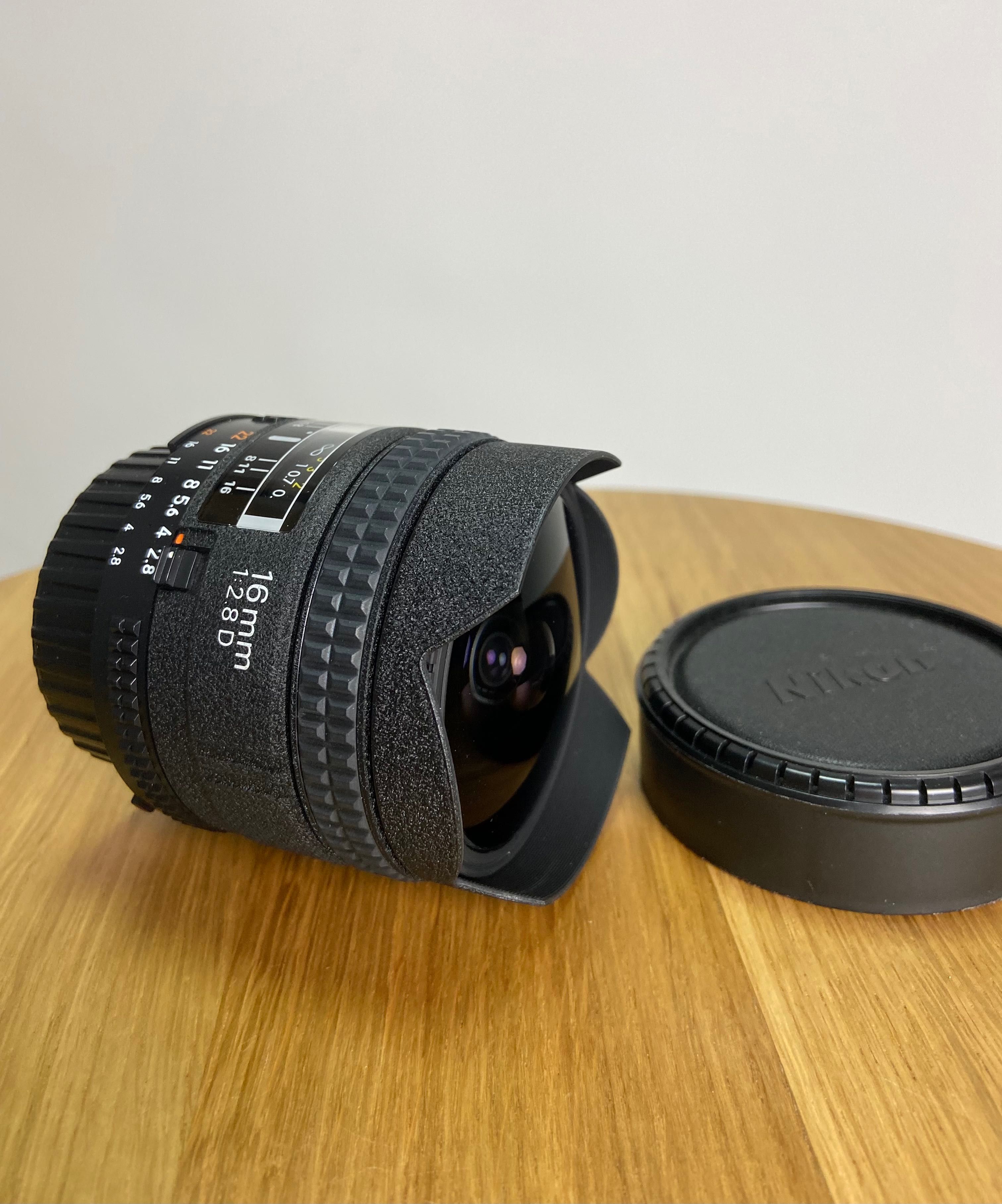 AF Fisheye-Nikkor 16mm f/2.8D