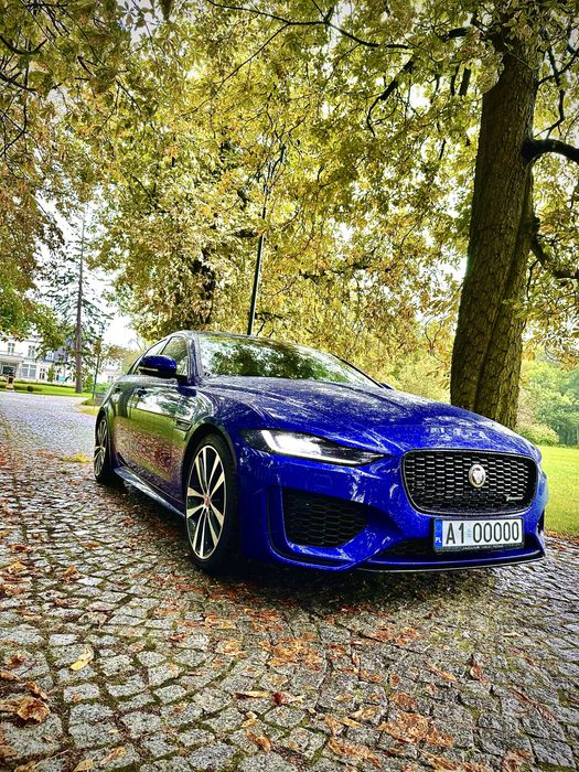 Samochód do ślubu  Jaguar XE