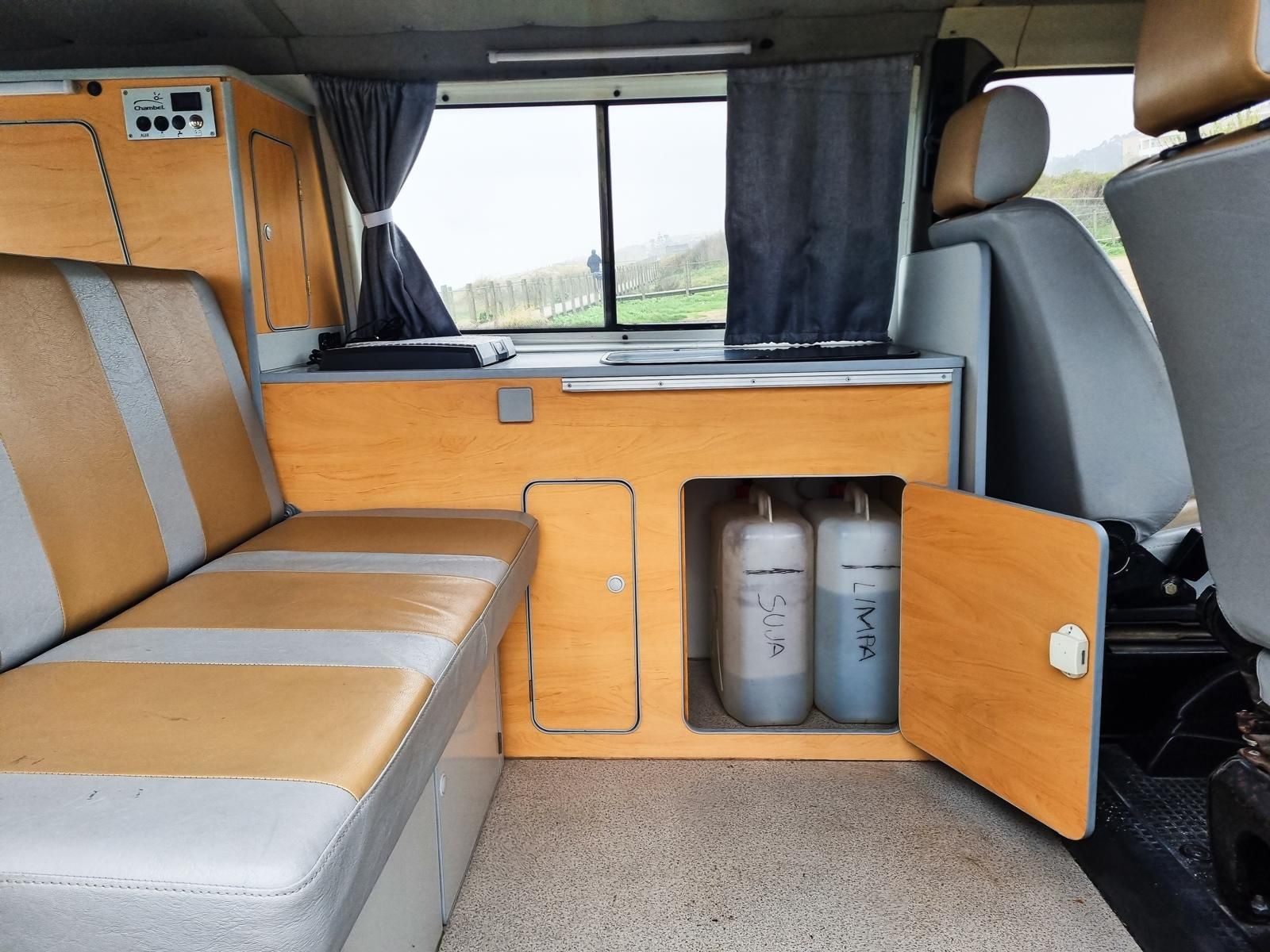 Camper Van VW T4