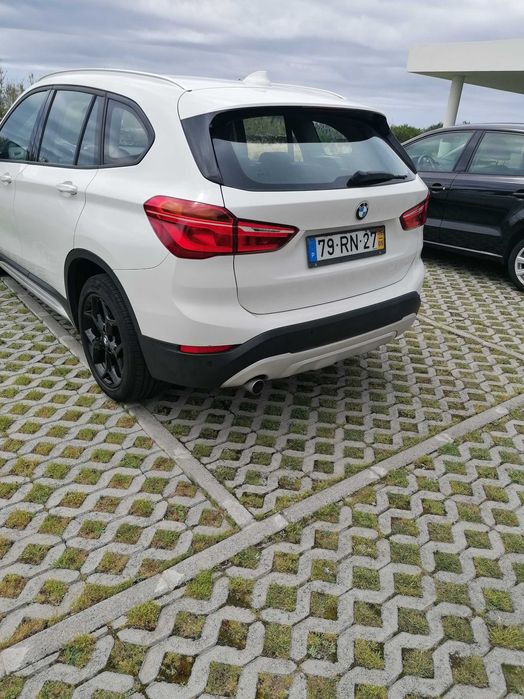 BMW X1 em bom estado