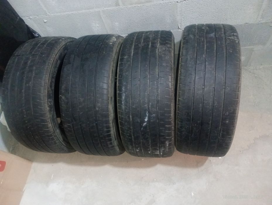 Резина 235/45R18