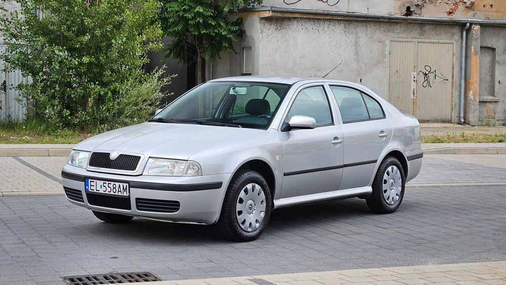 Skoda Octavia 1.6 MPI 1 Właściciel Polski Salon Bez Korozji