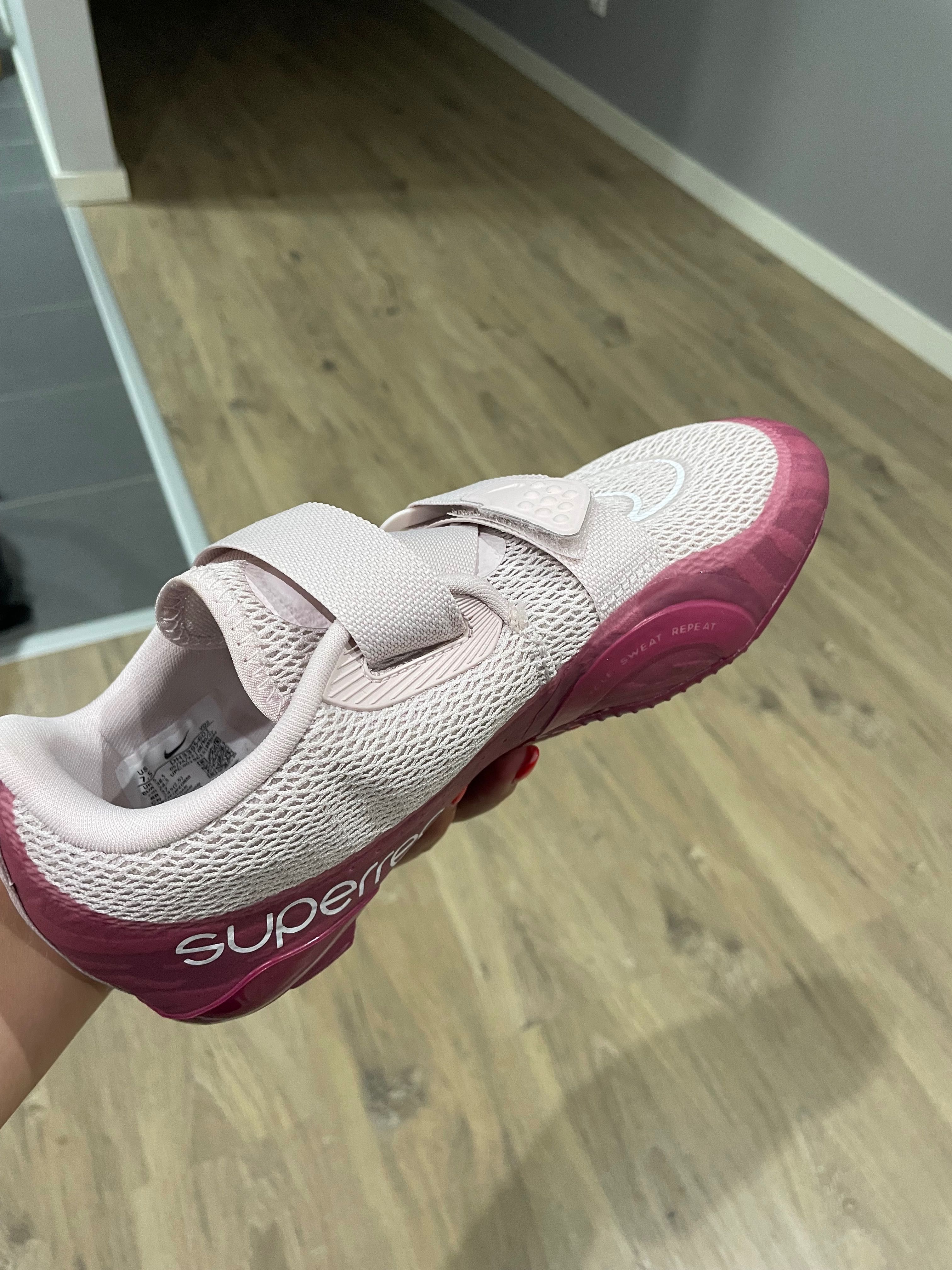 Sapatos de Encaixe Nike