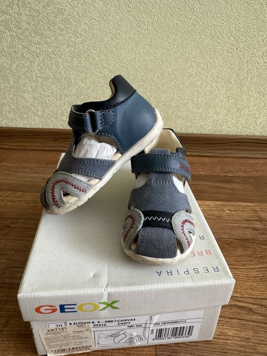 Geox босоніжки дитячі 20 розмір