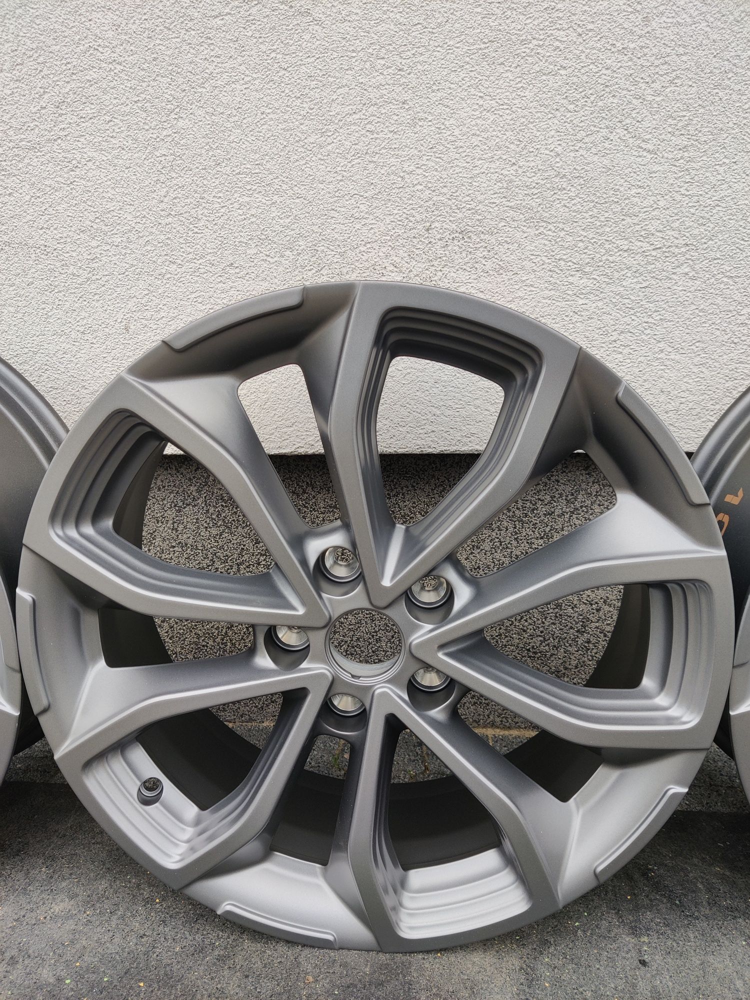 Nowe oryginalne Felgi Renault 18" 5x114,3