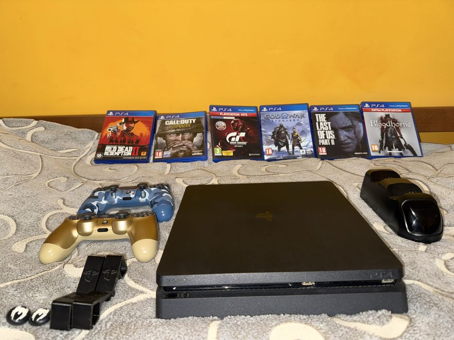 Playstation 4 1tb ідеальний стан