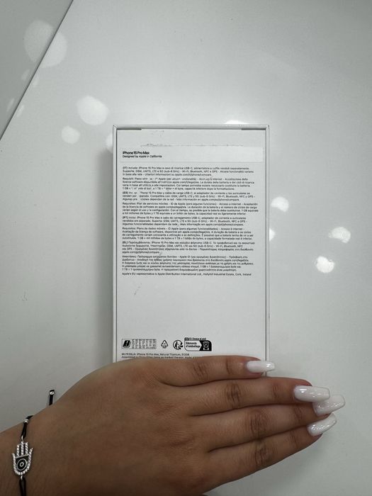 iPhone 15 Pro Max Natural Titanium 512GB NOVO