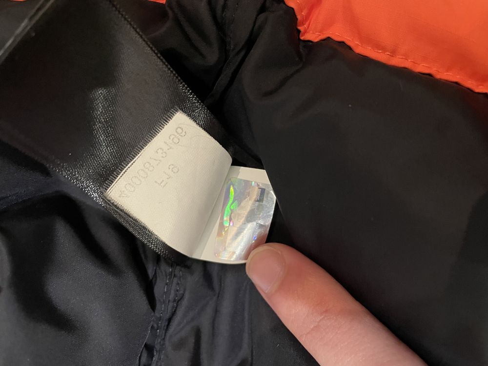 Пуховик the north face 700 M