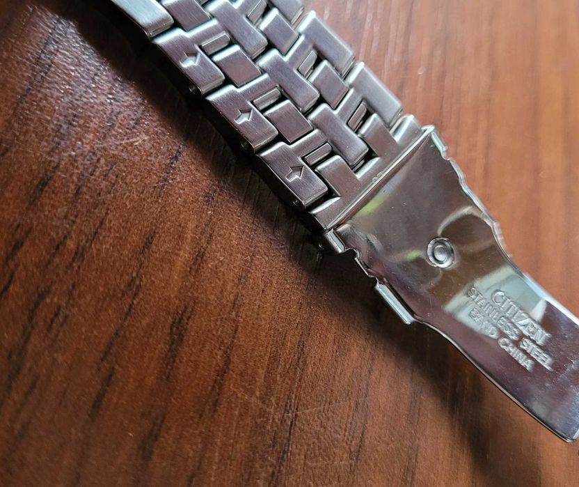 Zegarek na bransolecie: Citizen Eco-Drive BM7251-53L