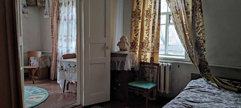 Продаж будинку 60м2, 4 кімнати, 43сотки. Власний вихід до річки.ID:201