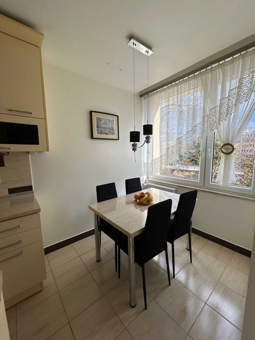 Bezpośrednio klimatyczne mieszkanie | Metro i Pl.Zbawiciela | 2 pokoje