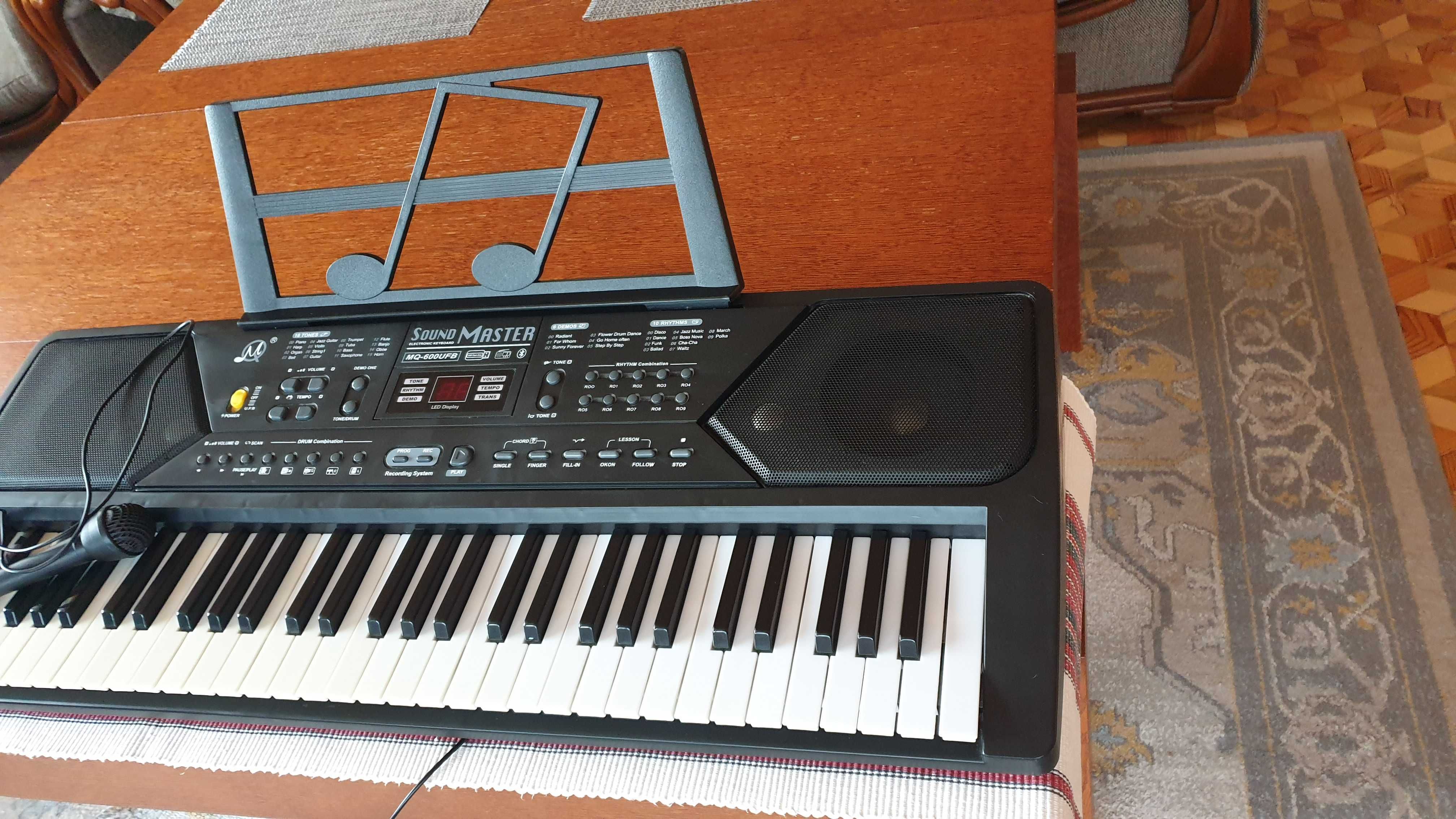 Keyboard Organy z zasilaczem i mikrofonem - MQ-600UFB
