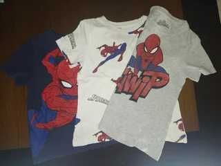 T-shirts Homem Aranha - Tamanho 3-4 Anos