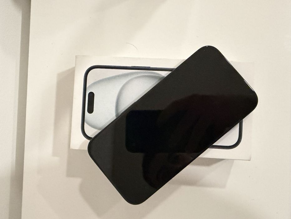 IPHONE 15 (Como novo)
