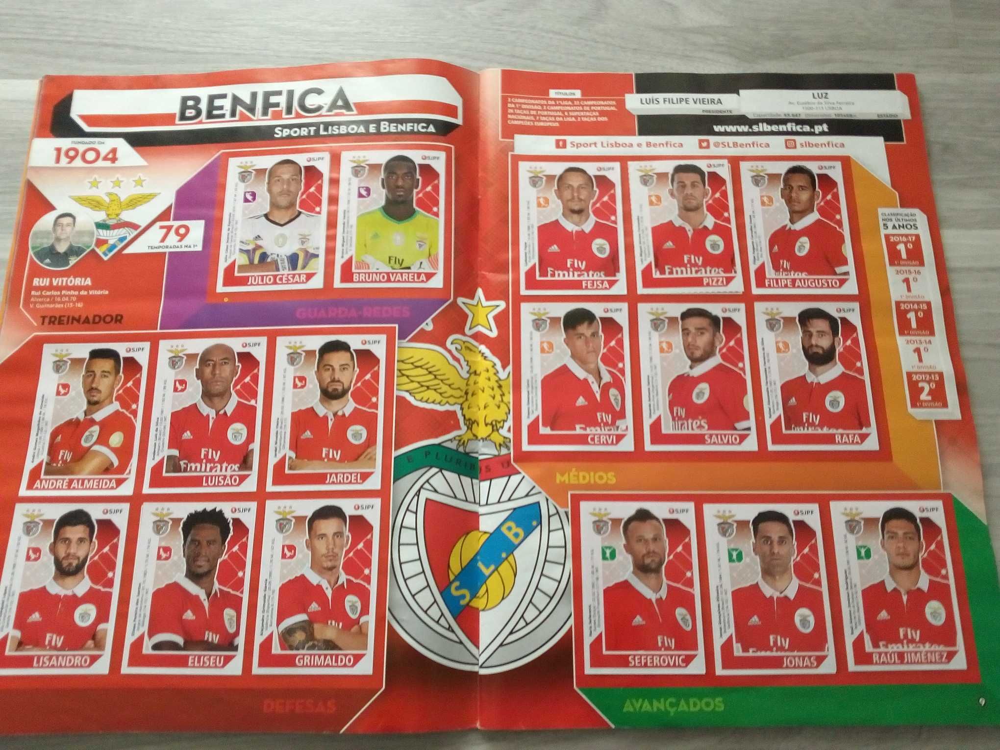 Caderneta completa Futebol 2017/2018