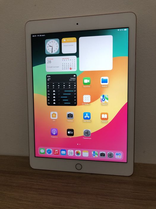 iPad 6, 32 GB, Wi-Fi. Айпад 6 на 32 гб.