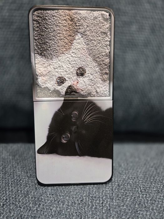 Samsung z 7 flip obudowa