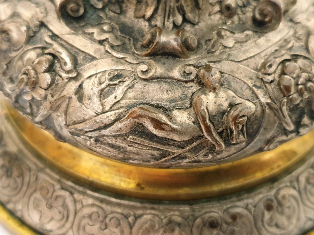 Magnífica jarra francesa Sec. XIX base bronze + corneta em cristal cr