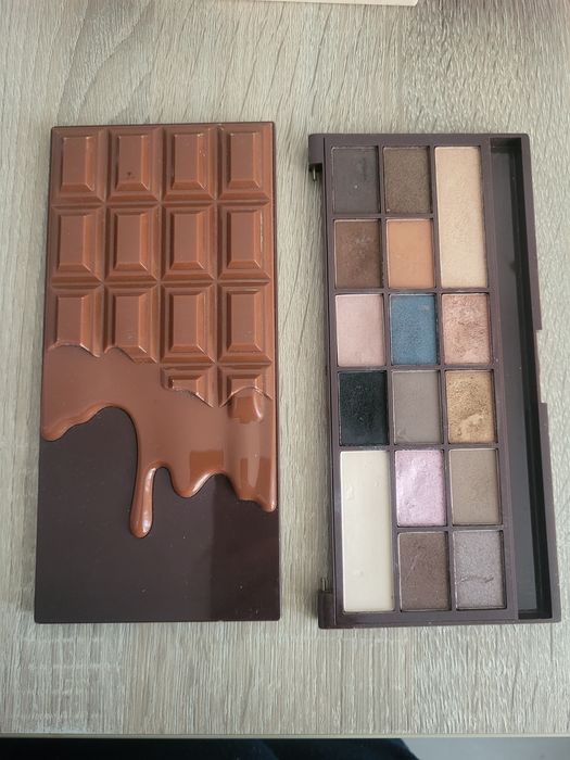 Zestaw 6 paletek Makeup Revolution