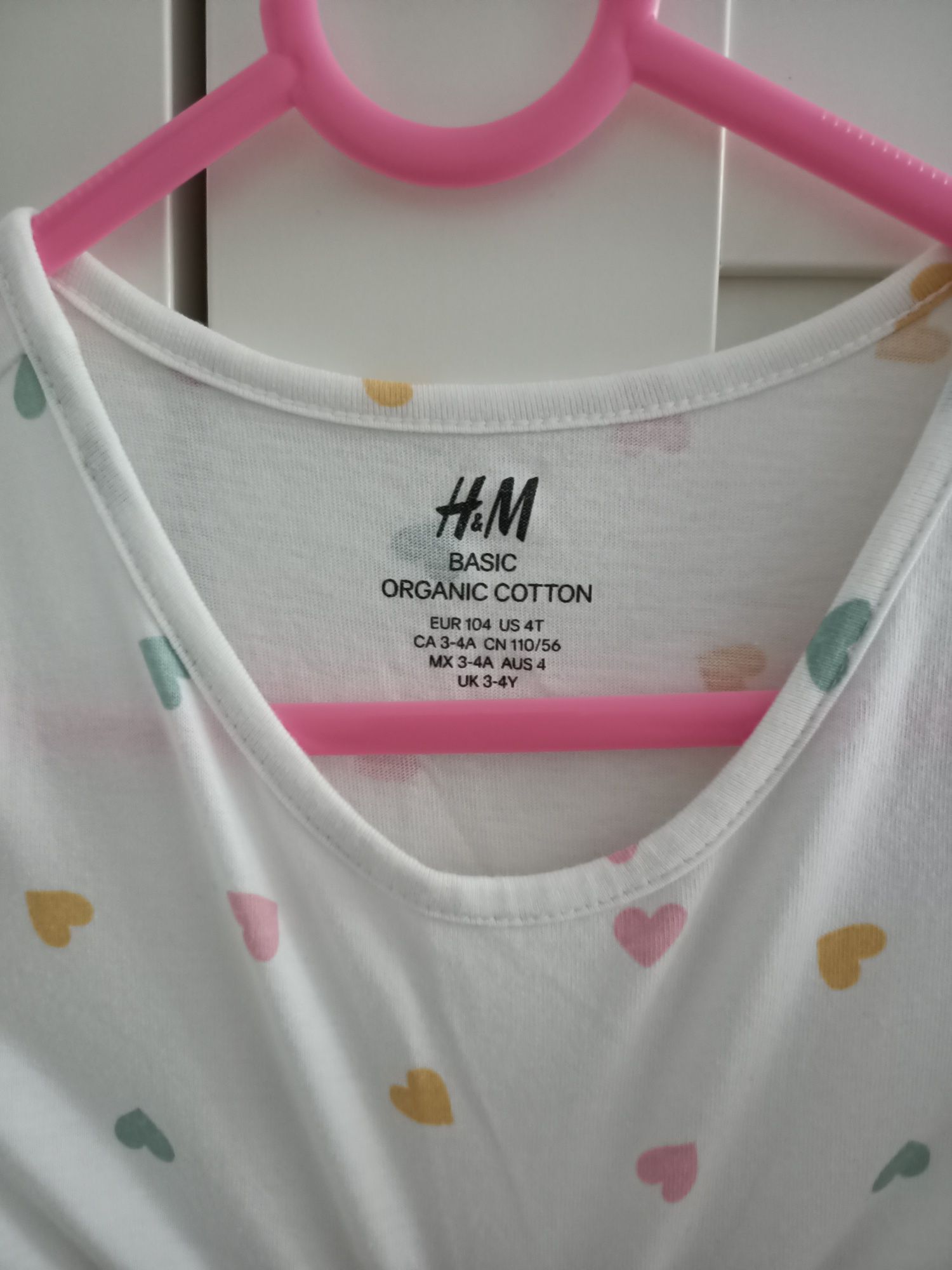 Sukienka dziewczęca marki H&M r. 104