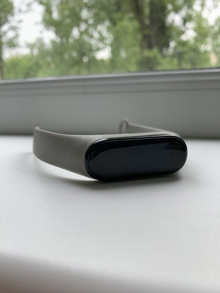 Фітнес-браслет Xiaomi Mi Band 4