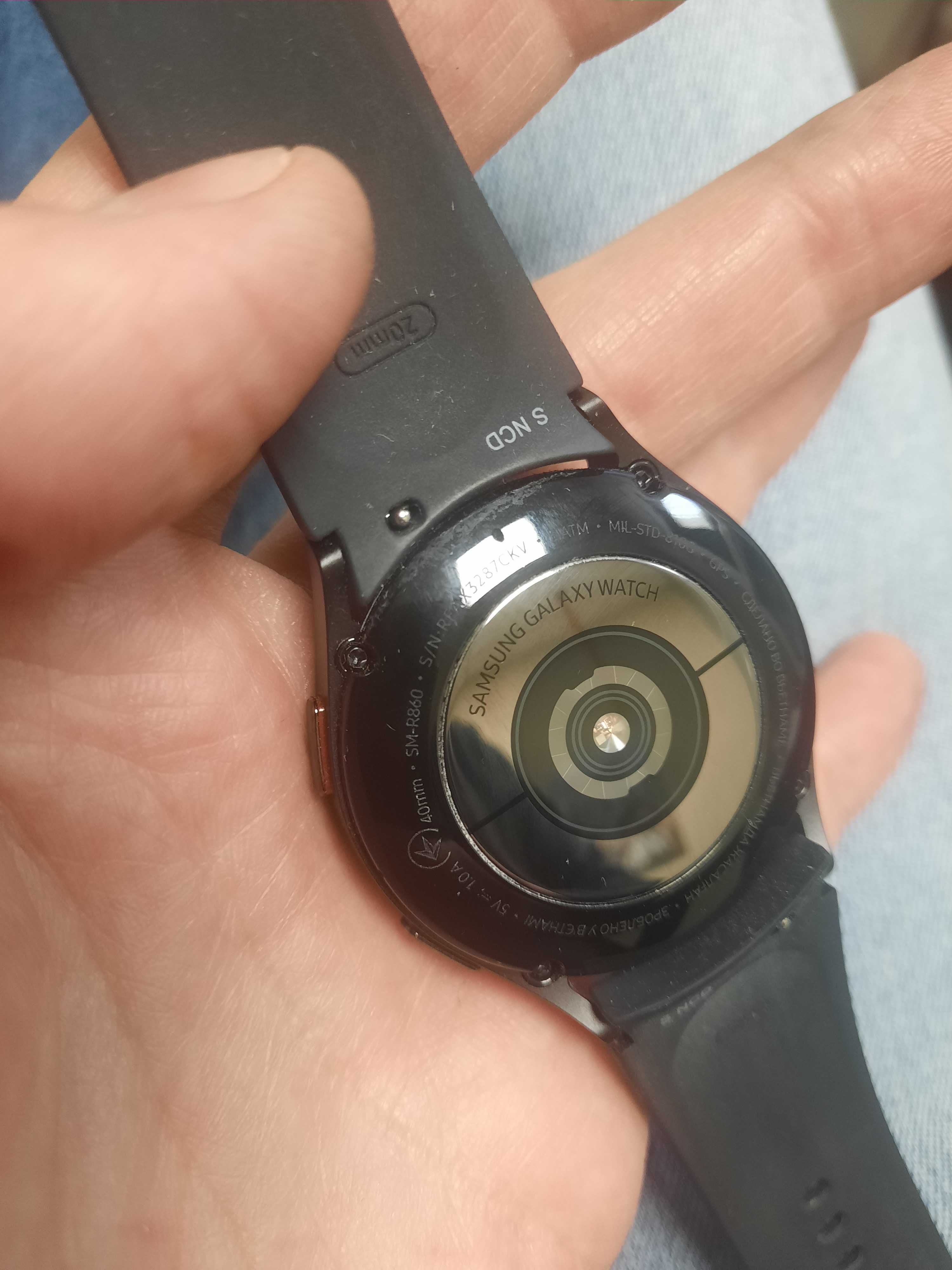 Смарт-часы Samsung Watch 4 40mm ( Смарт-часы Samsung R860 )