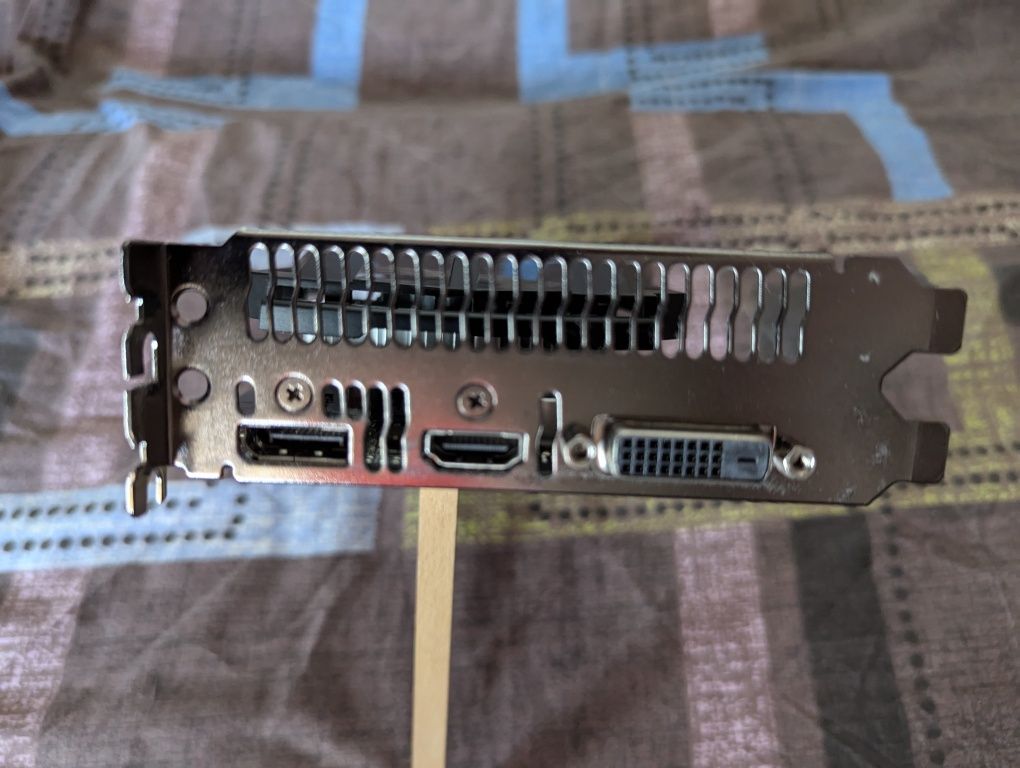 Відеокарта Asus GTX 1050 2gb