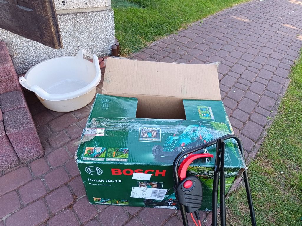 Kosiarka elektryczna Bosch Rotak