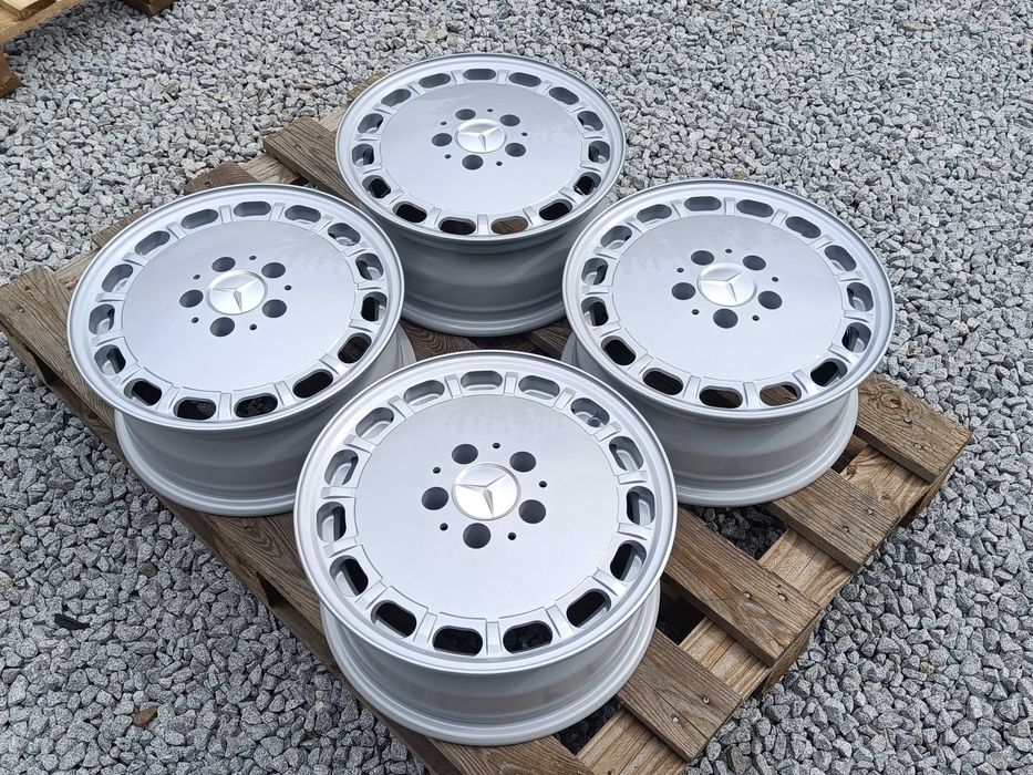 Oryginalne felgi Mercedes Gullideckel 15" W126 6.5J