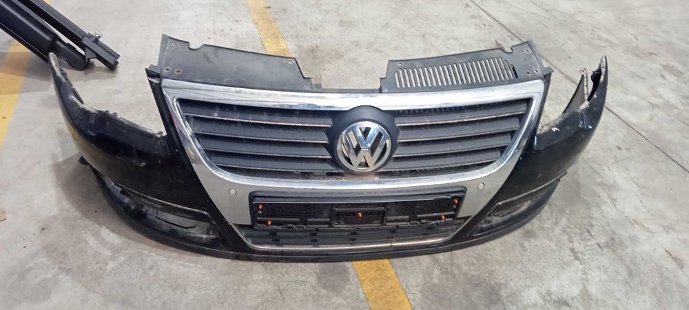 Parachoques   VW PASSAT B6 3C2