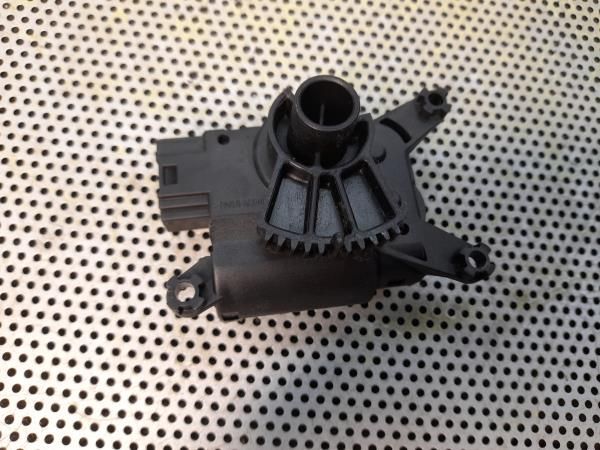 Motor da comporta da sofagem ALFA ROMEO Mito (955_)