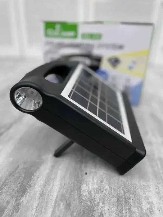 Зарядна станція Cclamp соняшна панель +2 лампочки+ліхтар+Power Bank