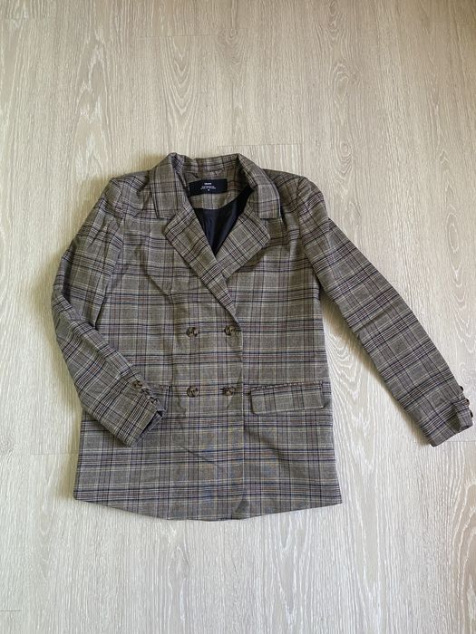 Піджак у клітинку