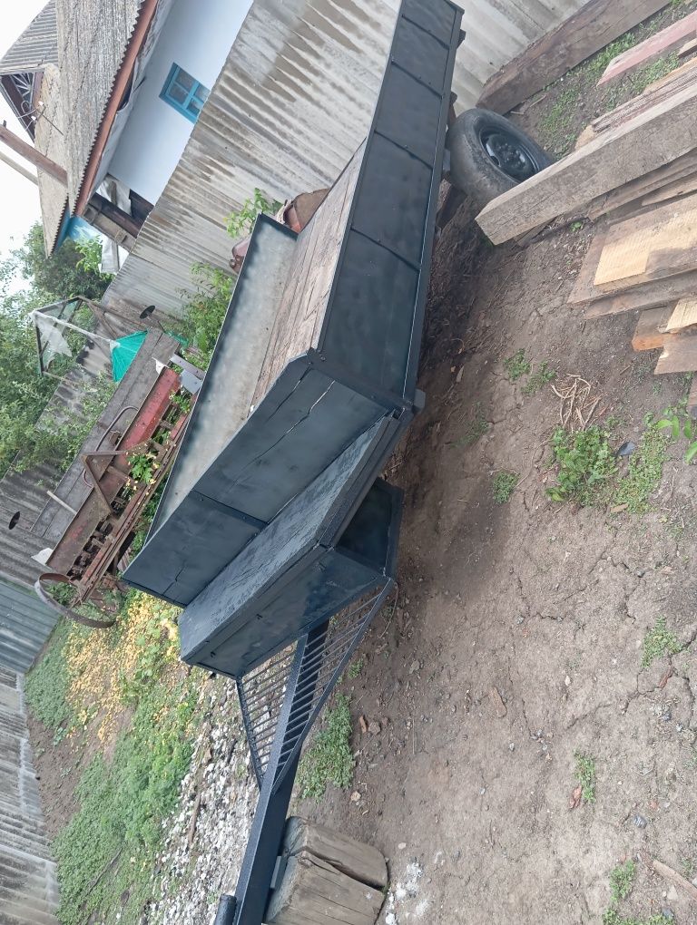 Причіп до мотоблока великий, саморобний.