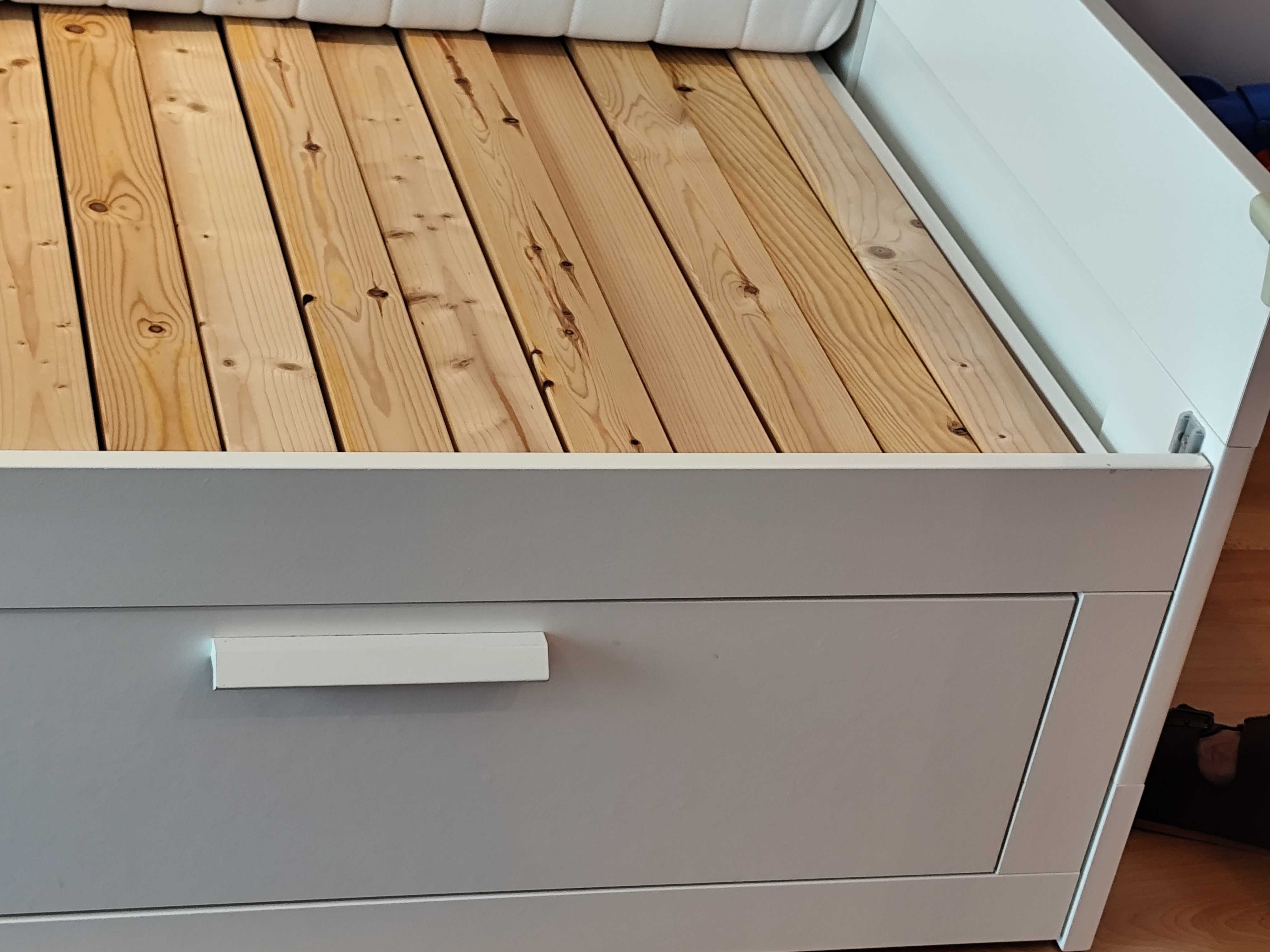 Cama Brimnes individual /dupla 2 gavetas IKEA