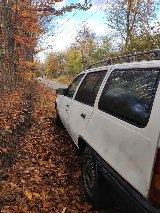 Опель кадет уневерсал
