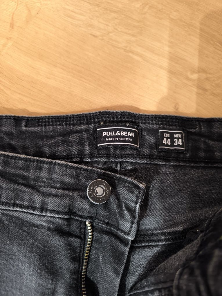 Jeansy męskie pull &bear rozmiar 44
