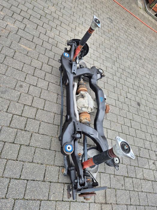 audi a4 b6 b7 quattro 2.0 tdi zawieszenie tył tylne wózek tylny dyfer