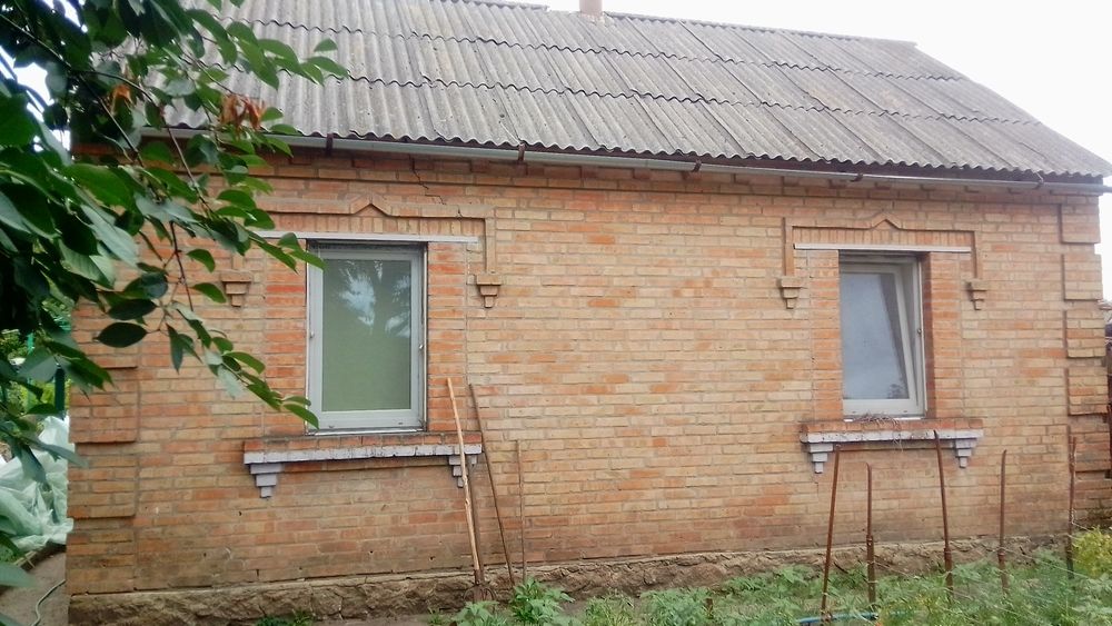 Продам два дома на одном участке по цене одного всеми удобствами. В Кр