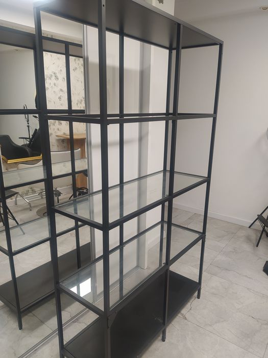 Witryna Ikea vittsjo