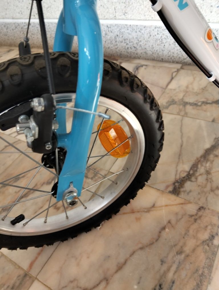 Vendo bicicleta btwin  praticamente nova