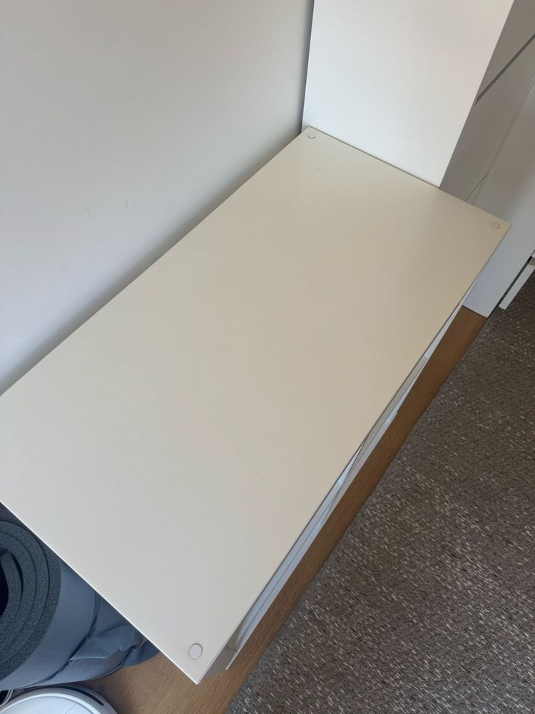 Estante KALLAX Branca IKEA 77x77cm com os 4 cubos