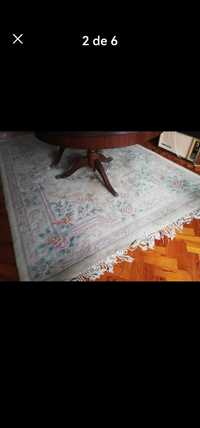 Carpete de sala em 100 % lã (3x2m) 

20