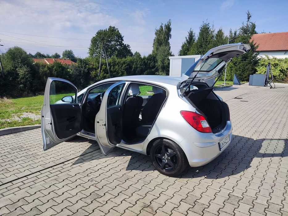 Opel Corsa D 1.2 | 5D | benzyna | klimatyzacja | tempomat