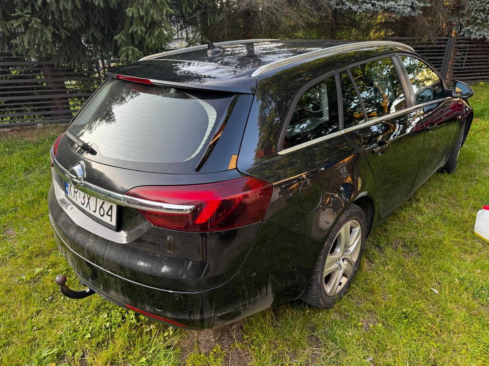 Opel Insignia 2.0 CDTI  rok 2015 Bogate wyposazenie.