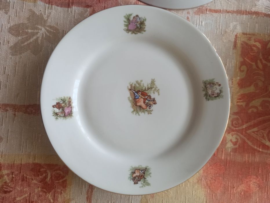 Тарелки десертные Пастушка